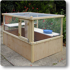 House for a single rat Pouched rat house